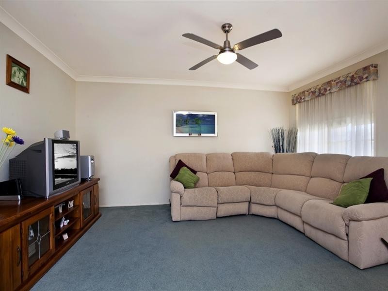 39 Ann Street, Wallalong NSW 2320