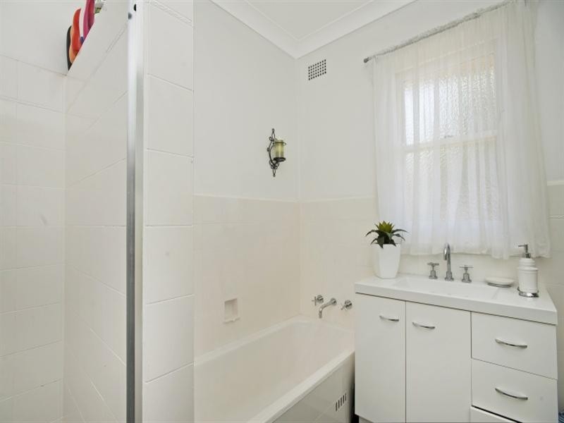 35 George Street, East Maitland NSW 2323