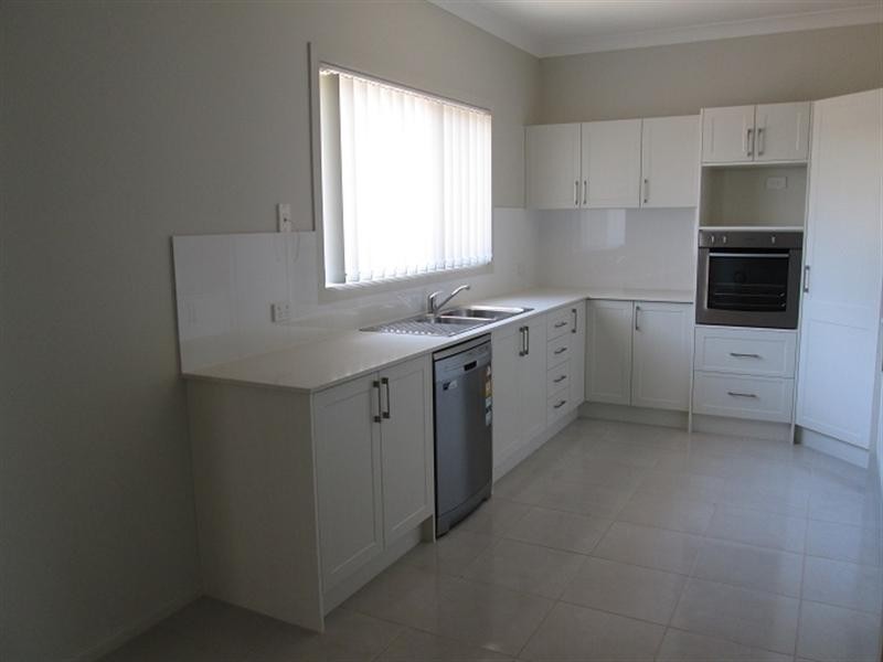 2 Andrew Court, Rutherford NSW 2320