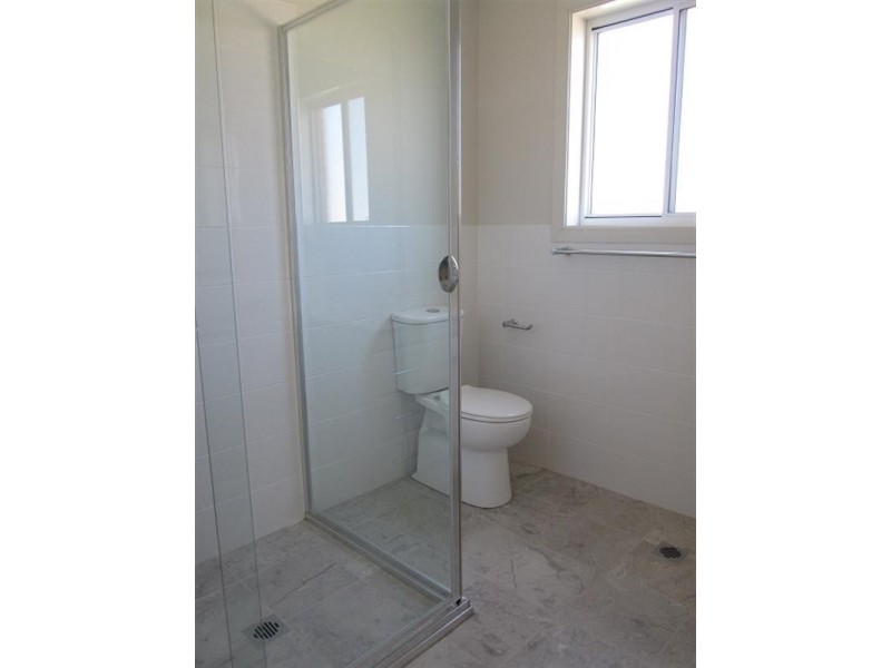 2 Andrew Court, Rutherford NSW 2320
