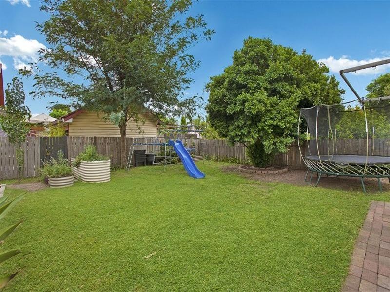 30 Collinson Street, Tenambit NSW 2323