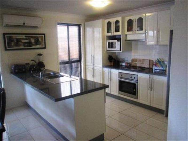 57B Squadron Crescent, Rutherford NSW 2320