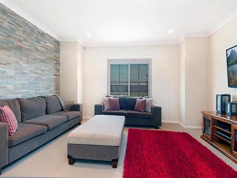 17 Arran Circuit, Largs NSW 2320