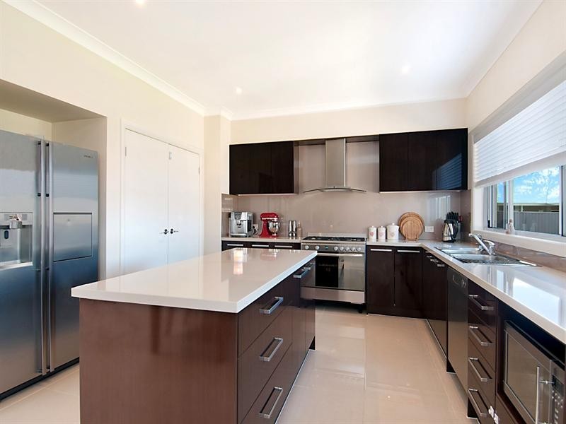 17 Arran Circuit, Largs NSW 2320