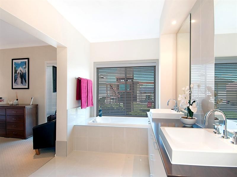 17 Arran Circuit, Largs NSW 2320