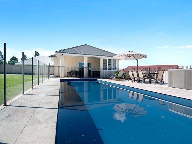 17 Arran Circuit, Largs NSW 2320