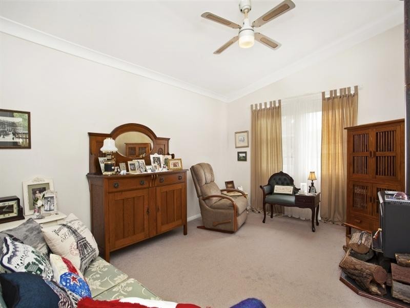 15 Forest Road, Duns Creek NSW 2321
