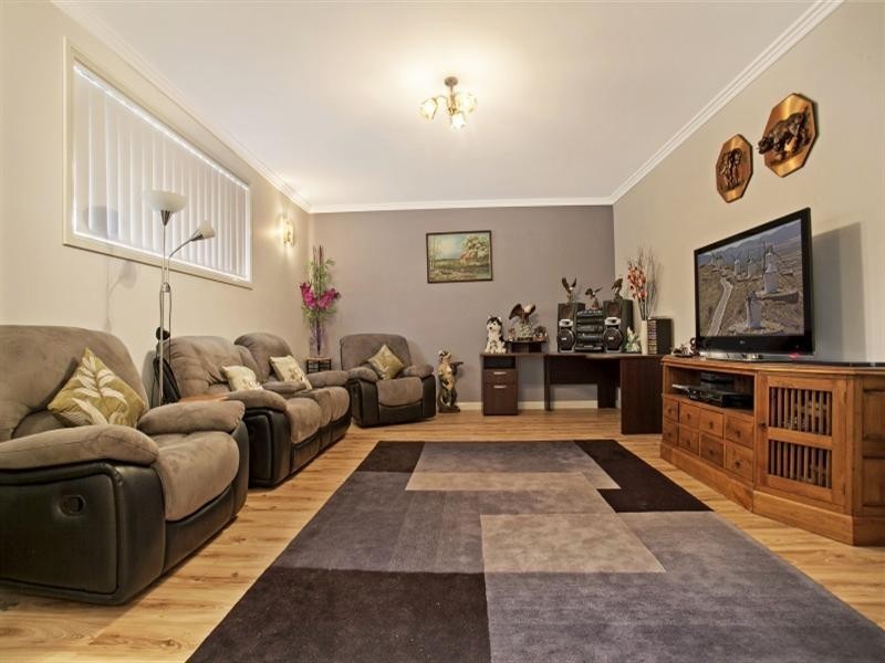 1 Balderstone Street, East Maitland NSW 2323