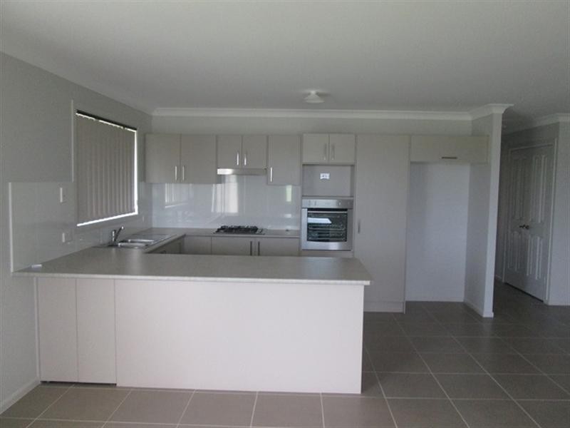 13 Andrew Place, Rutherford NSW 2320