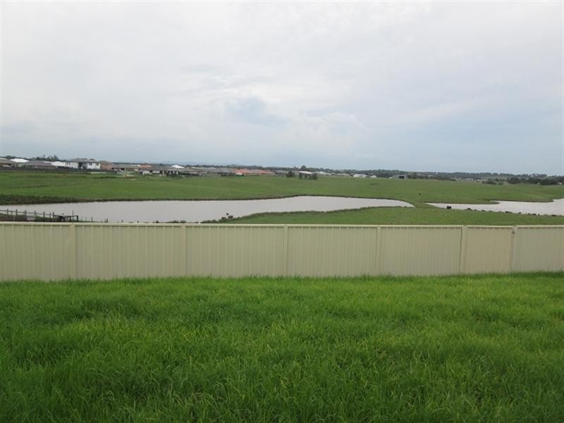 13 Andrew Place, Rutherford NSW 2320