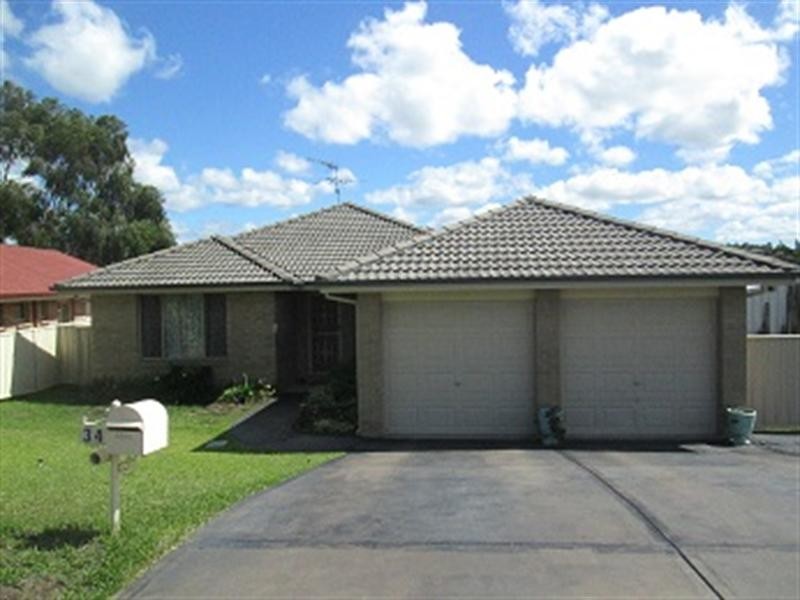 34 Fernleigh Avenue, Aberglasslyn NSW 2320