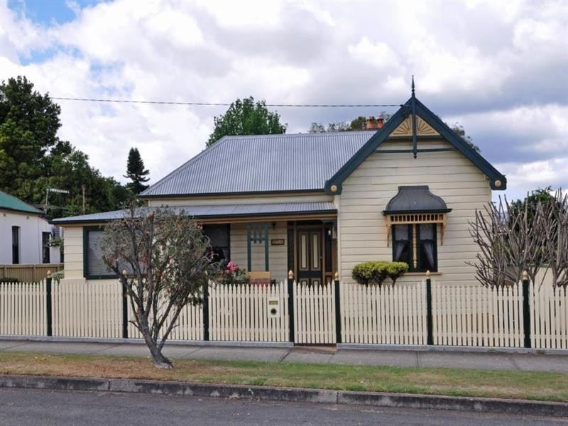 39 Melrose Street, Lorn NSW 2320