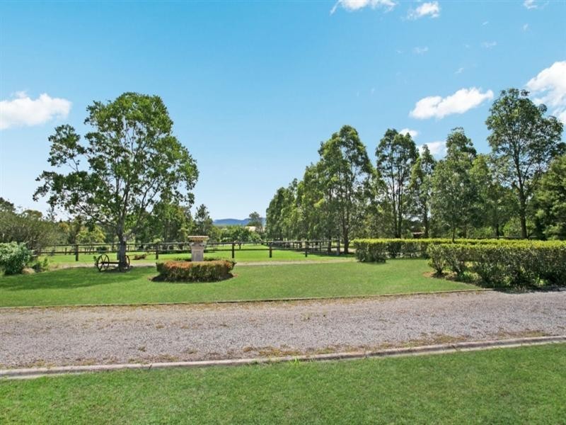 8 Iona Lane, Woodville NSW 2321