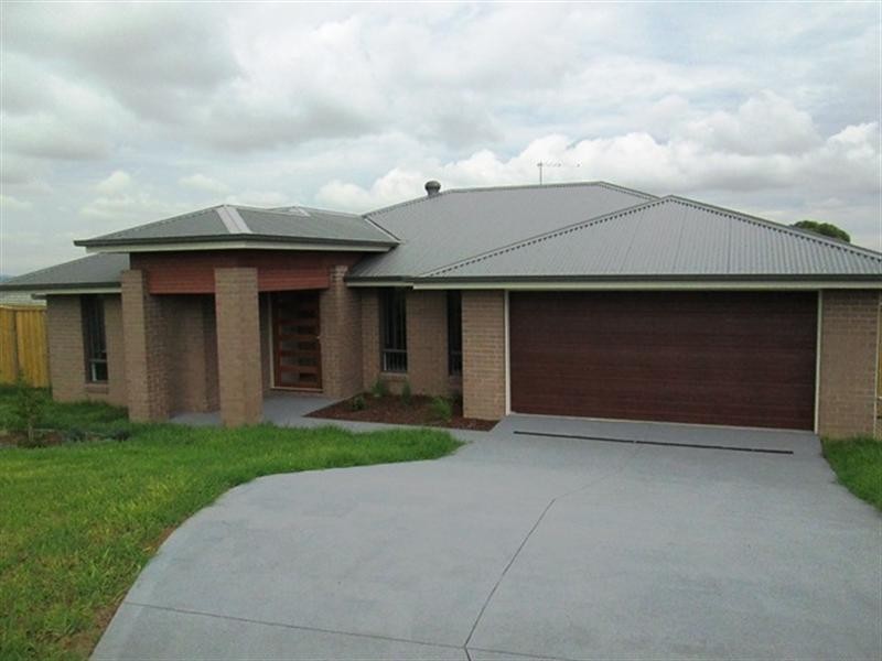 3 Rodwell Place, Raworth NSW 2321