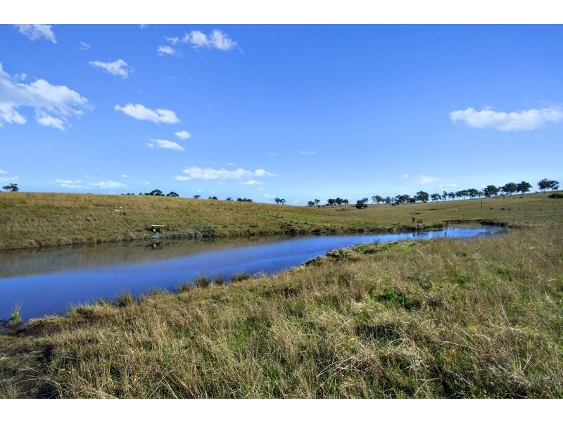 101 Knockfin Road, Luskintyre NSW 2321