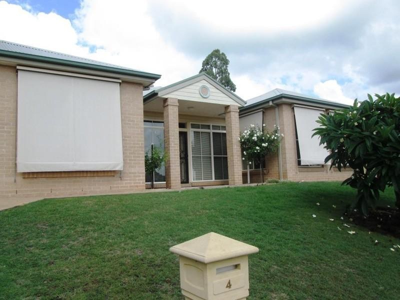 4 Cabarita Close, Bolwarra NSW 2320