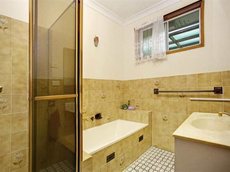 29 Houston Avenue, Tenambit NSW 2323