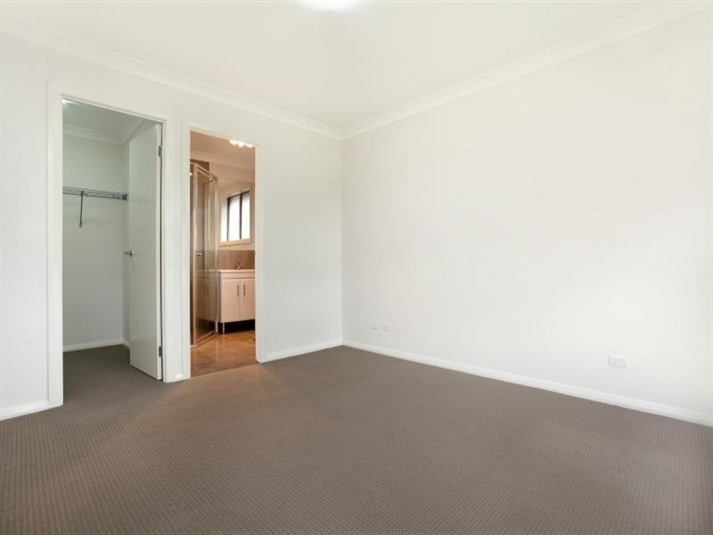 8 Blacksmith Road, Gillieston Heights NSW 2321