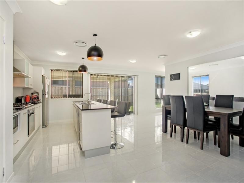 21 Teal Street, Aberglasslyn NSW 2320