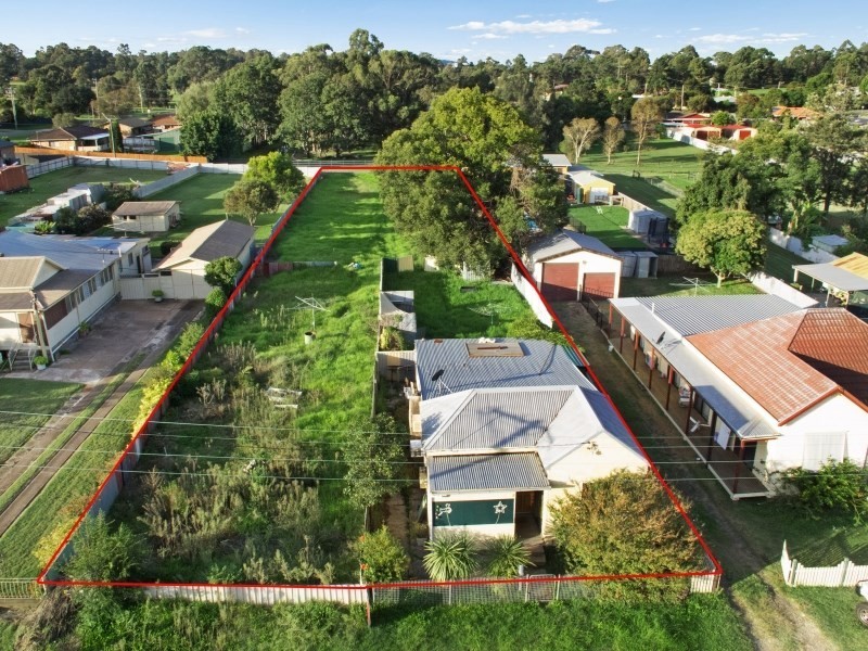 9 and 11 Branxton Street, Greta NSW 2334