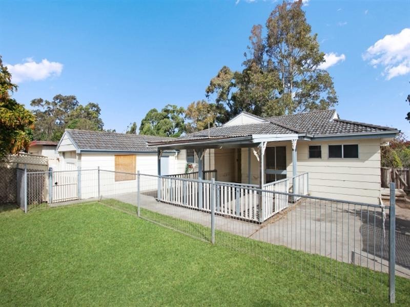 10 Burnham Close, Thornton NSW 2322