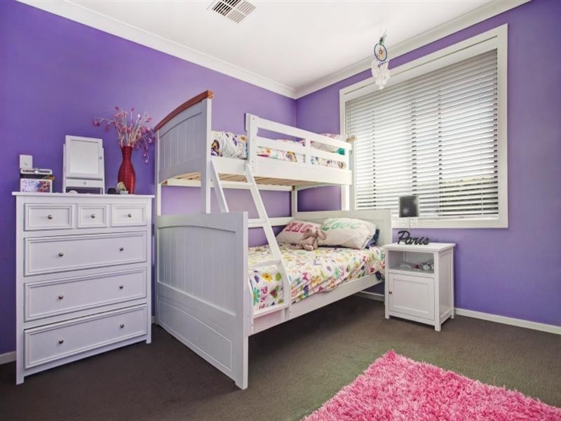 4 Amber Grove, Bolwarra Heights NSW 2320