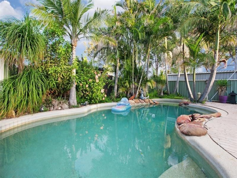 4 Bronwyn Close, Thornton NSW 2322