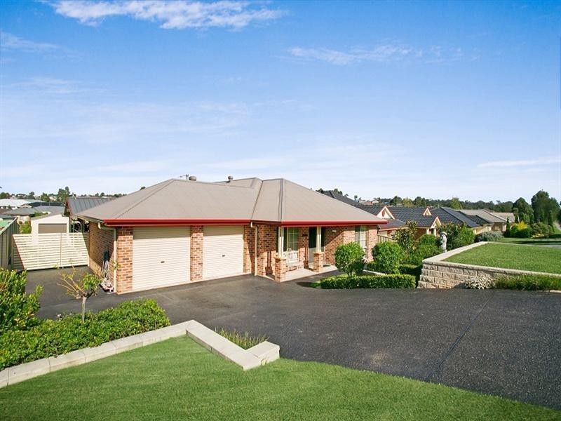 229 Denton Park Drive, Aberglasslyn NSW 2320