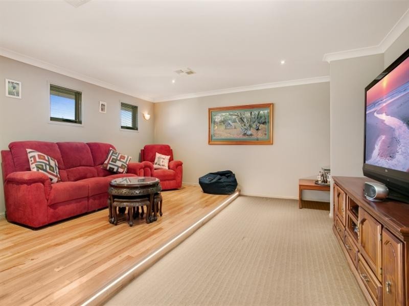 229 Denton Park Drive, Aberglasslyn NSW 2320