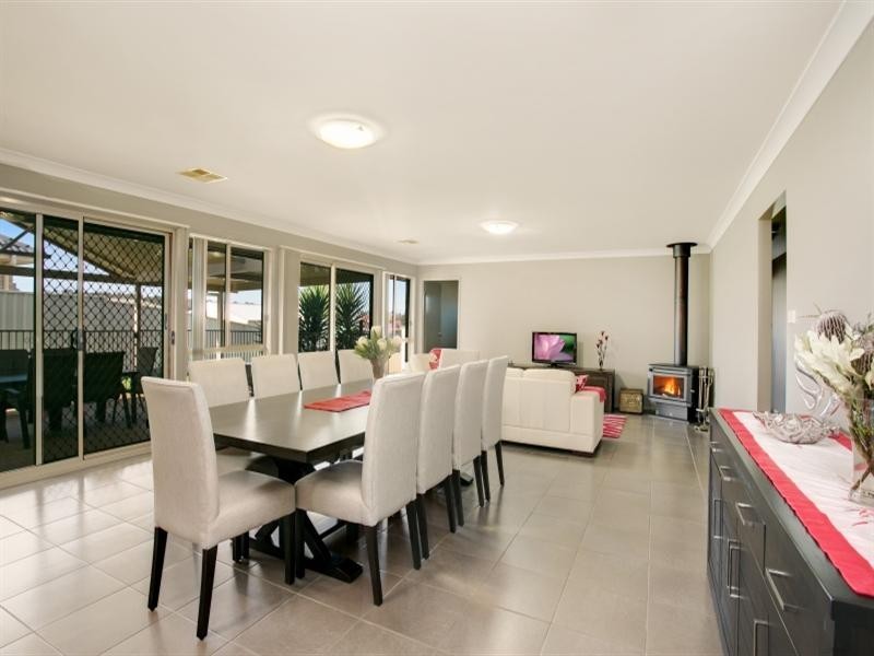 229 Denton Park Drive, Aberglasslyn NSW 2320