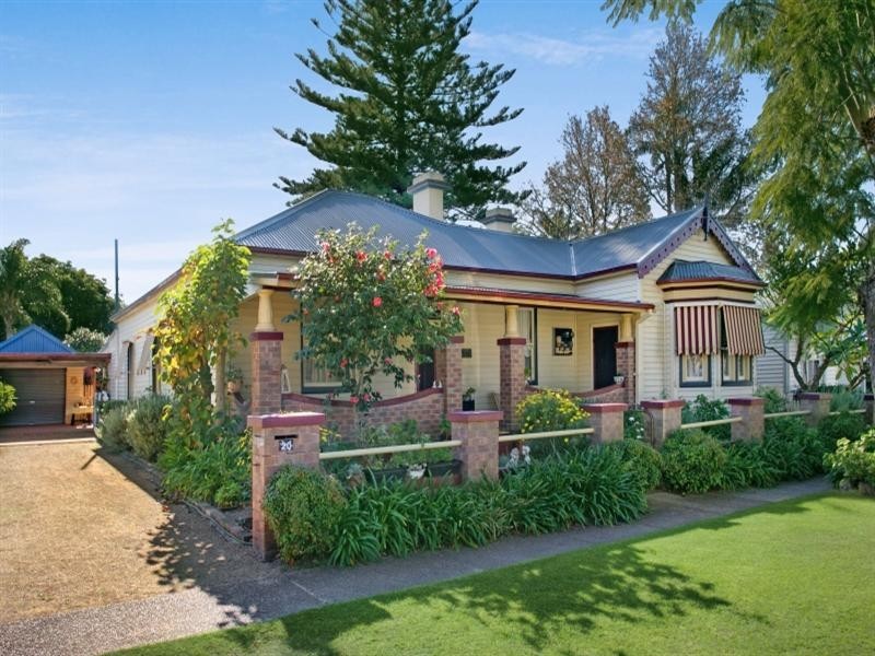 20 Roxburgh Street, Lorn NSW 2320