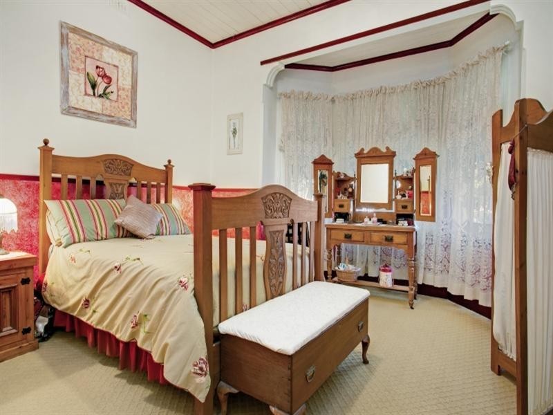 20 Roxburgh Street, Lorn NSW 2320