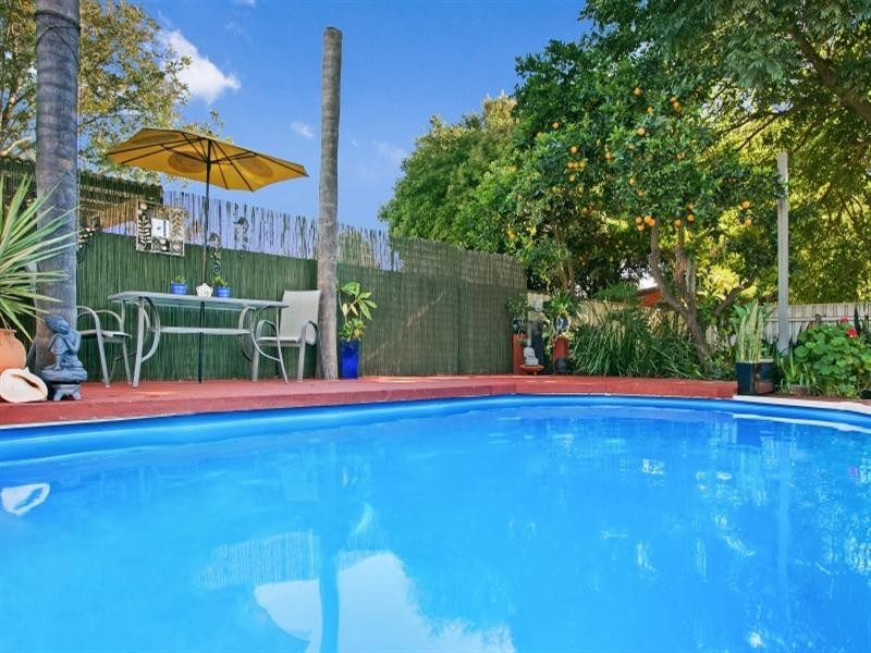 20 Roxburgh Street, Lorn NSW 2320