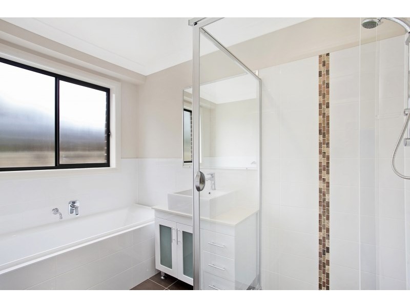 1 Worcester Drive, East Maitland NSW 2323