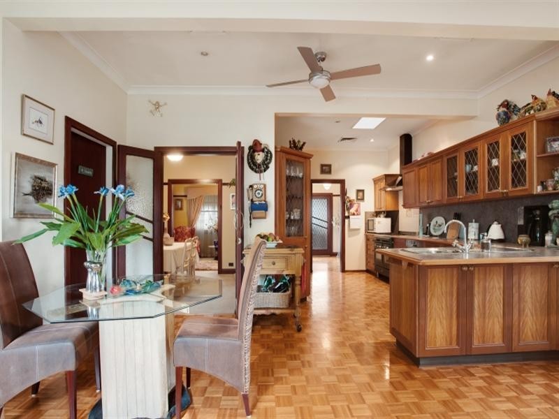 60 Porter Avenue, East Maitland NSW 2323