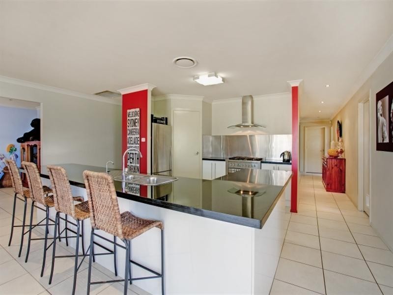 47 Edwards Avenue, Thornton NSW 2322