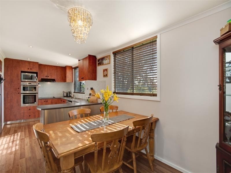 14 St Helena Close, Lochinvar NSW 2321