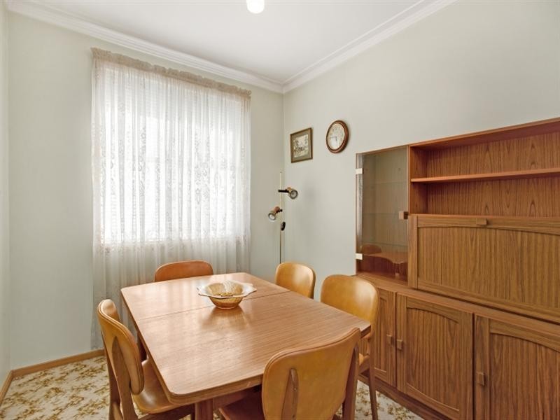 4 Middleton Drive, East Maitland NSW 2323