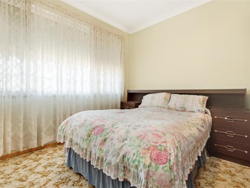 4 Middleton Drive, East Maitland NSW 2323