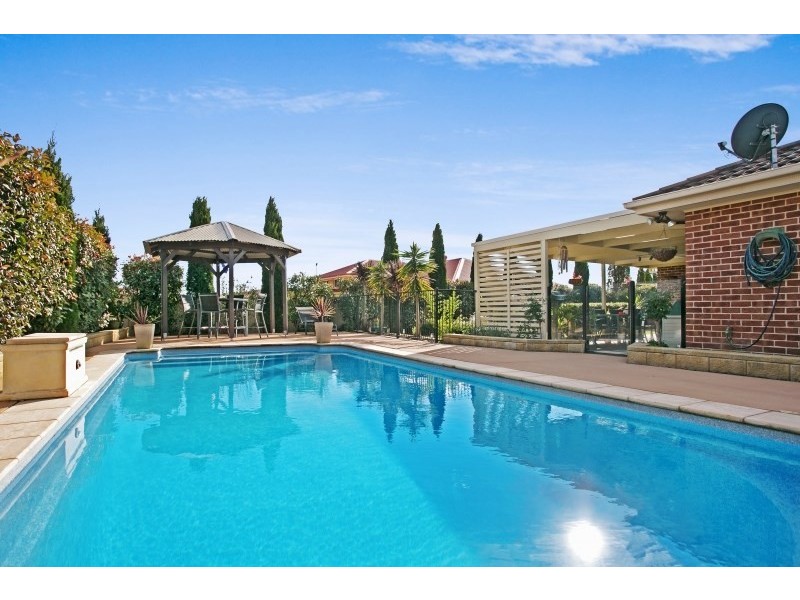 6 Appletree Avenue, Aberglasslyn NSW 2320