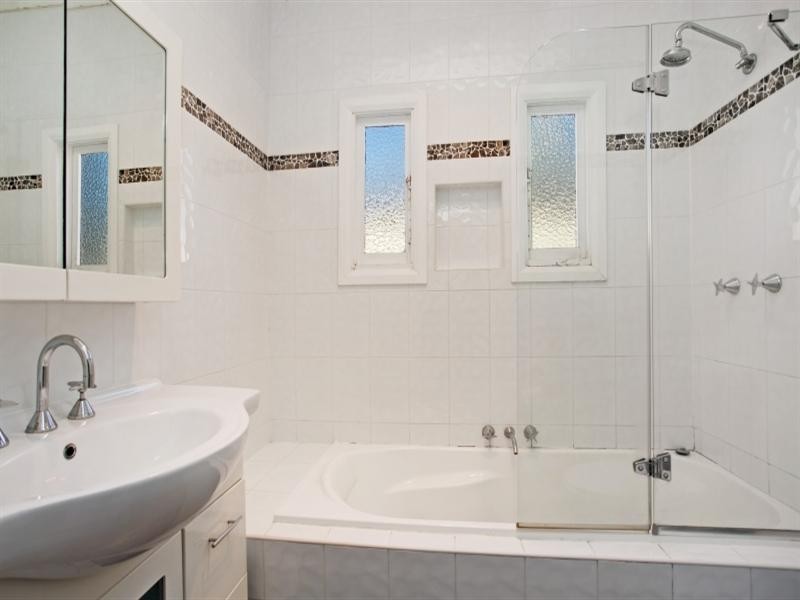 18 William Street, East Maitland NSW 2323