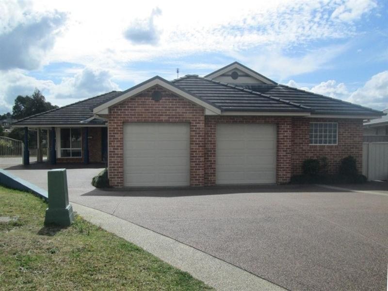 14 Fernleigh Avenue, Aberglasslyn NSW 2320