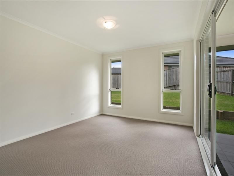 51 Redgum Circuit, Aberglasslyn NSW 2320