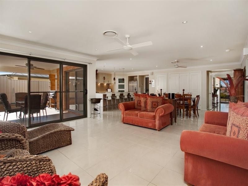 82 Budgeree Drive, Aberglasslyn NSW 2320