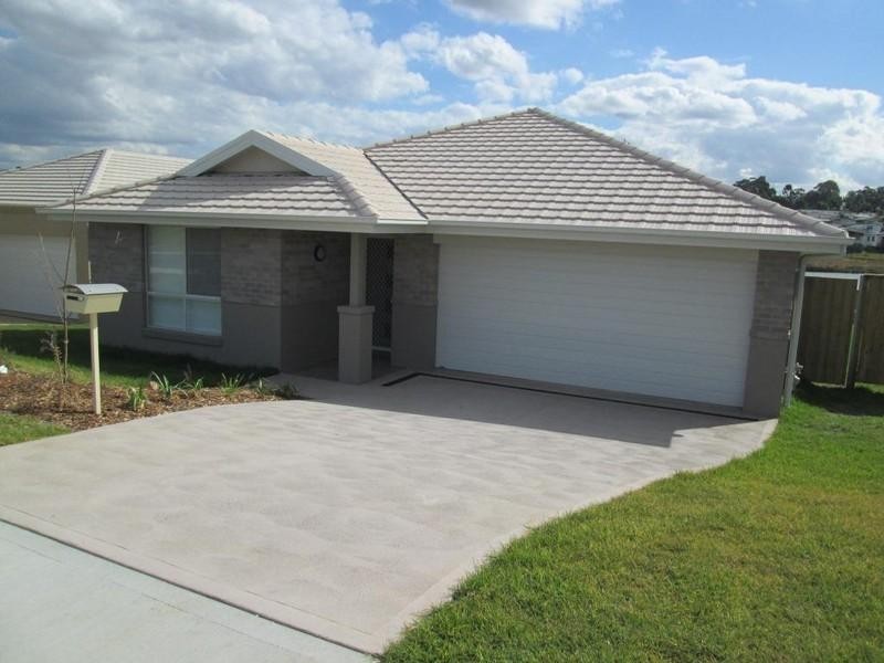 74 Saddlers Drive, Gillieston Heights NSW 2321