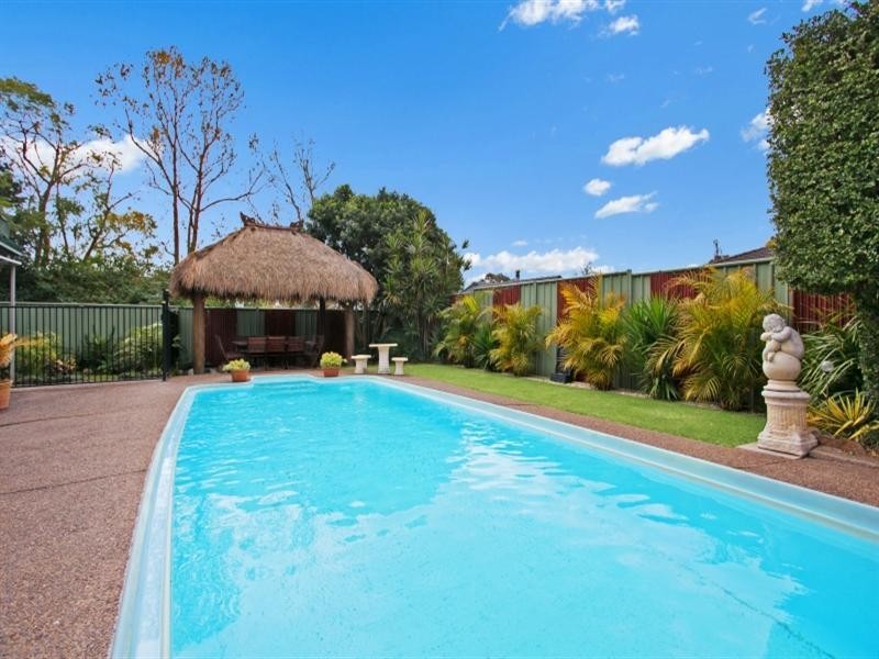 5 Valentia Parade, Tenambit NSW 2323