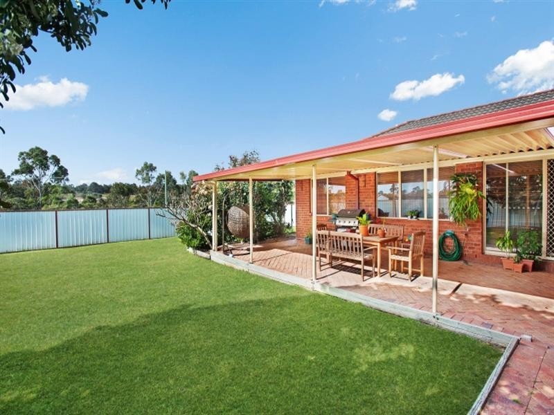 43 Streeton Drive, Metford NSW 2323