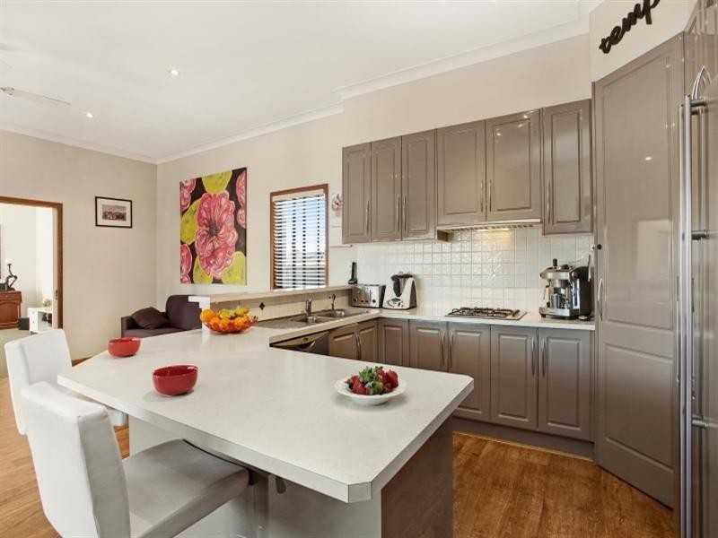 7 Cedar Wattle Close, Aberglasslyn NSW 2320