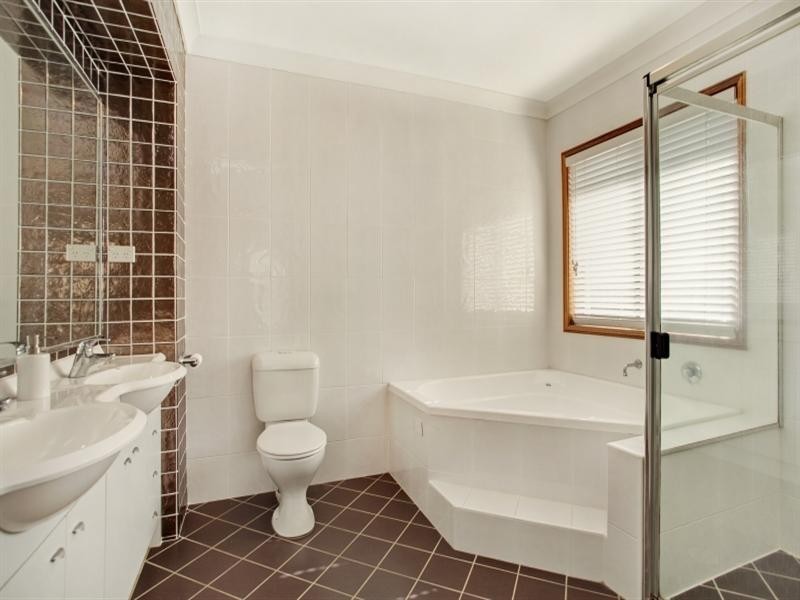 7 Cedar Wattle Close, Aberglasslyn NSW 2320