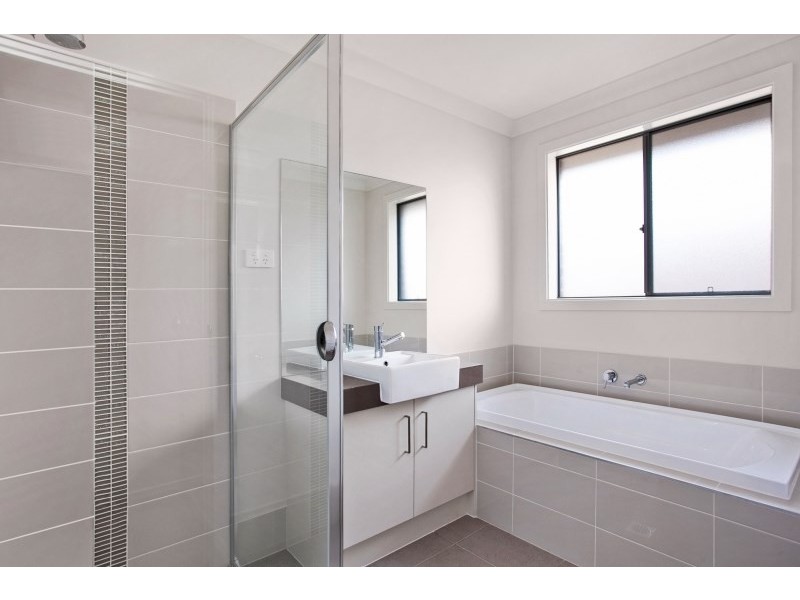 1 Oystercatcher Street, Aberglasslyn NSW 2320